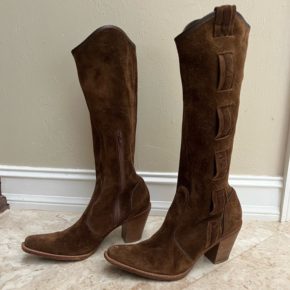 Via Spiga Barr western style brown leather suede boots in size 8.5